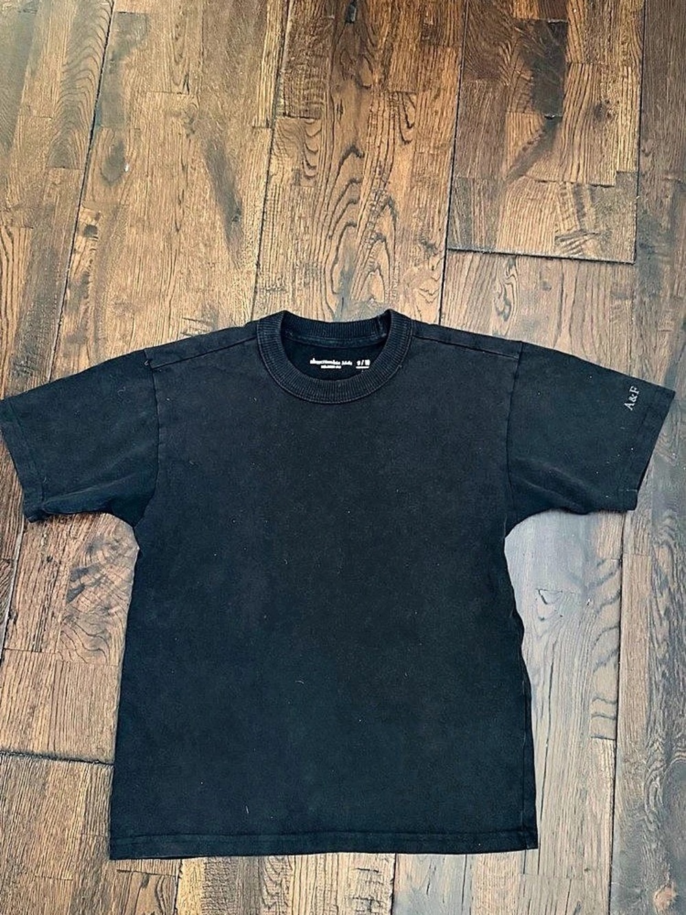 Abercrombie Kids Relaxed Fit Logo Tee Boys 9-10 Black